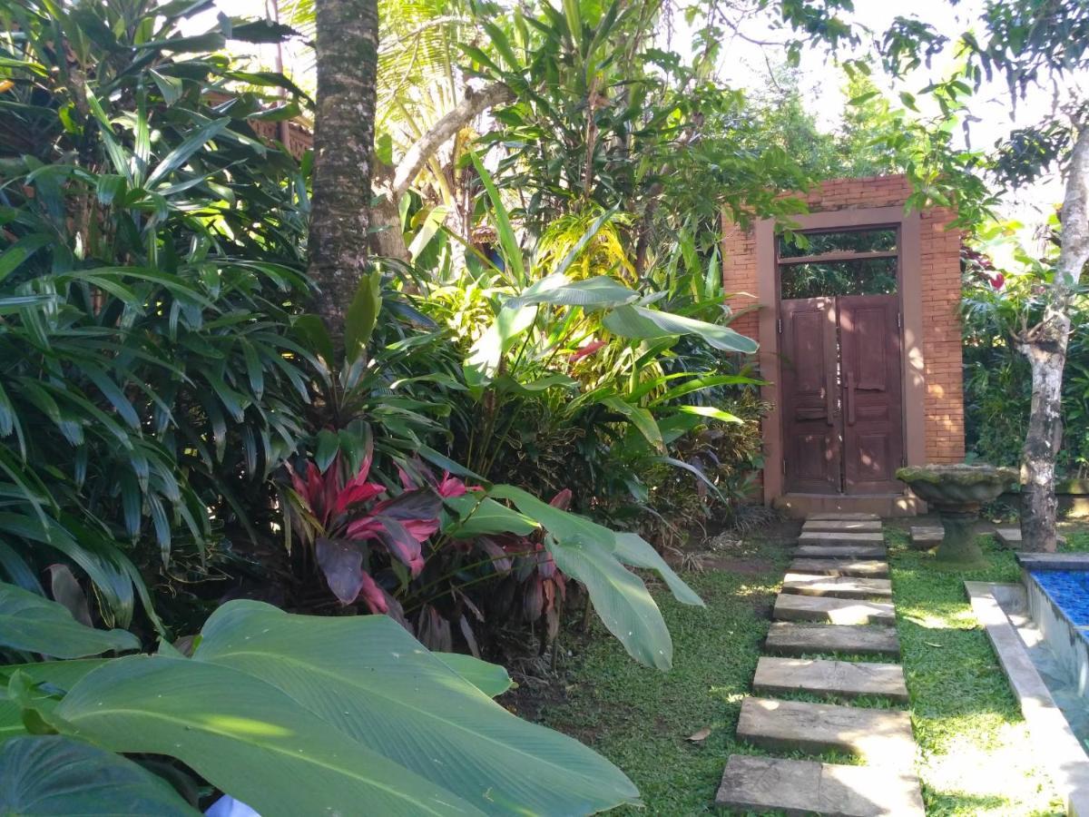 Ubud Heaven Penestanan Exterior photo